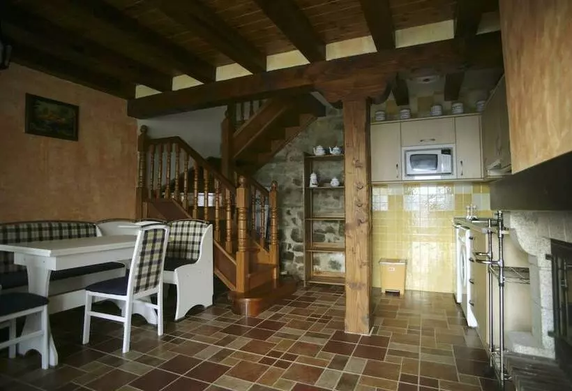 Viviendas Rurales Peña Sagra