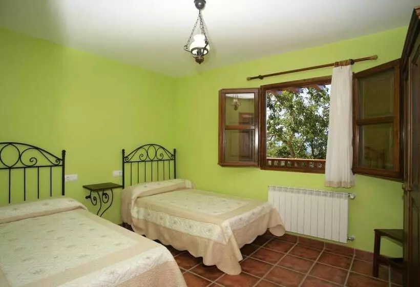 Viviendas Rurales Peña Sagra