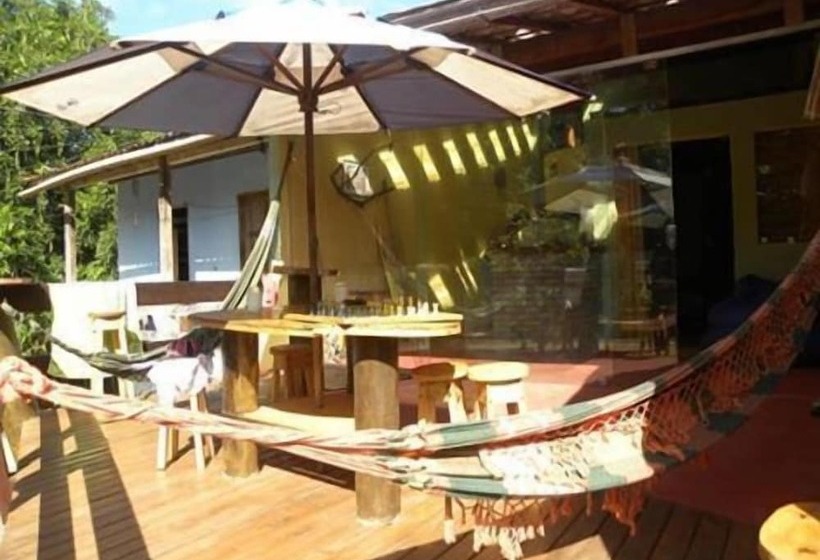 A Bananeira Azul Hostel