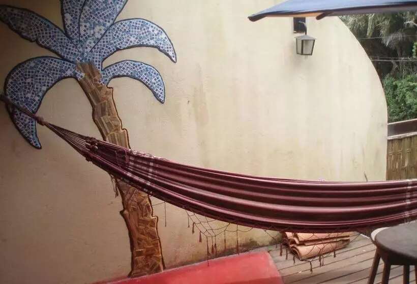 A Bananeira Azul Hostel