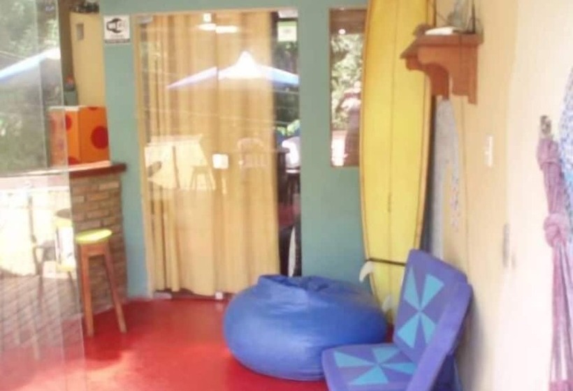 A Bananeira Azul Hostel