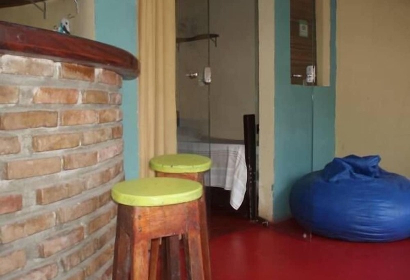 A Bananeira Azul Hostel
