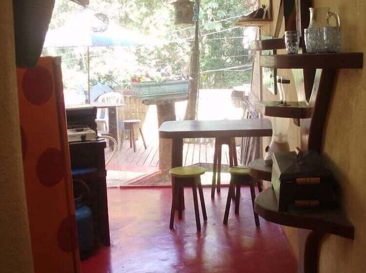 A Bananeira Azul Hostel