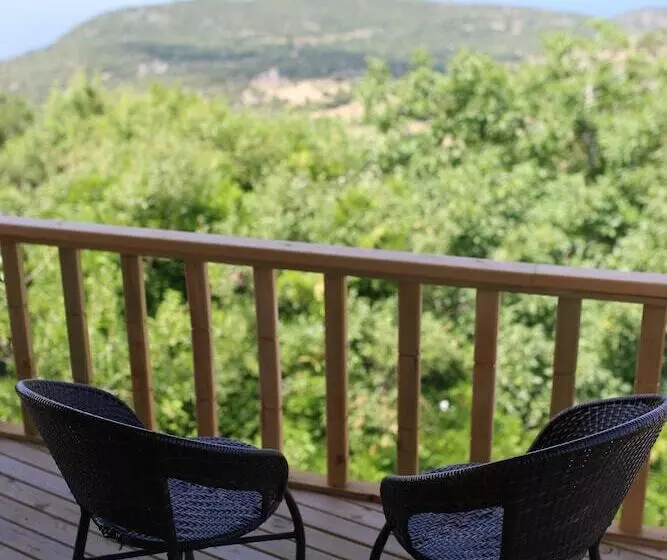 Assos Akropol Pansiyon