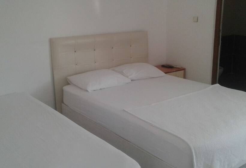 Assos Akropol Pansiyon