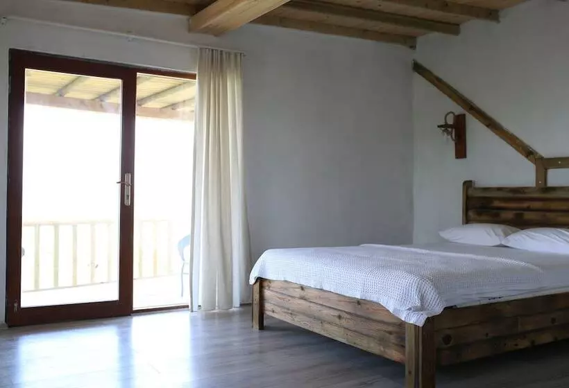 Assos Akropol Pansiyon