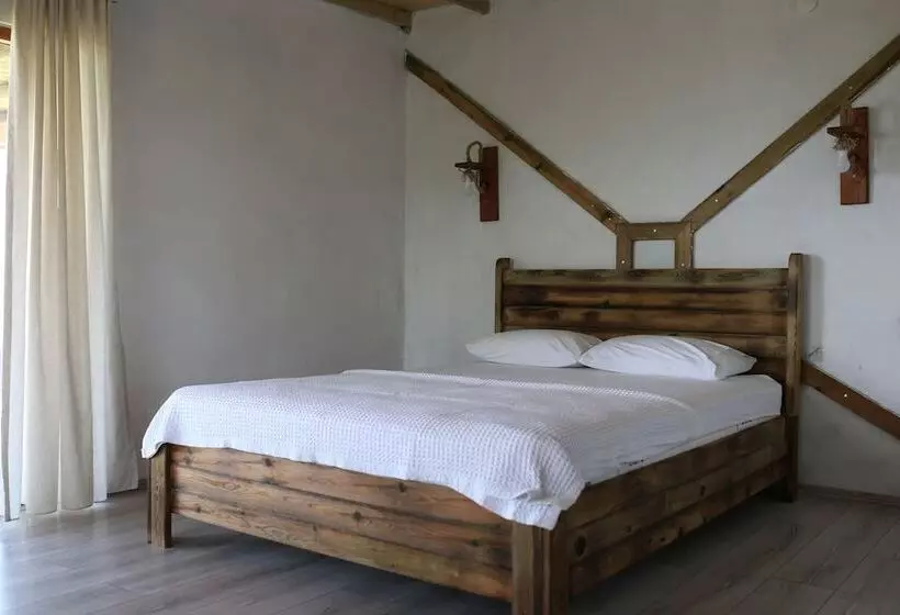 Assos Akropol Pansiyon