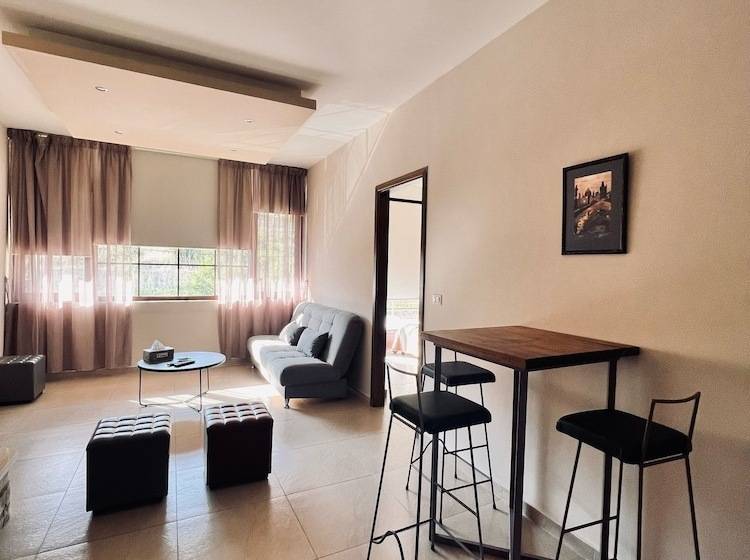 Austria Luxury Apartments, Faraya