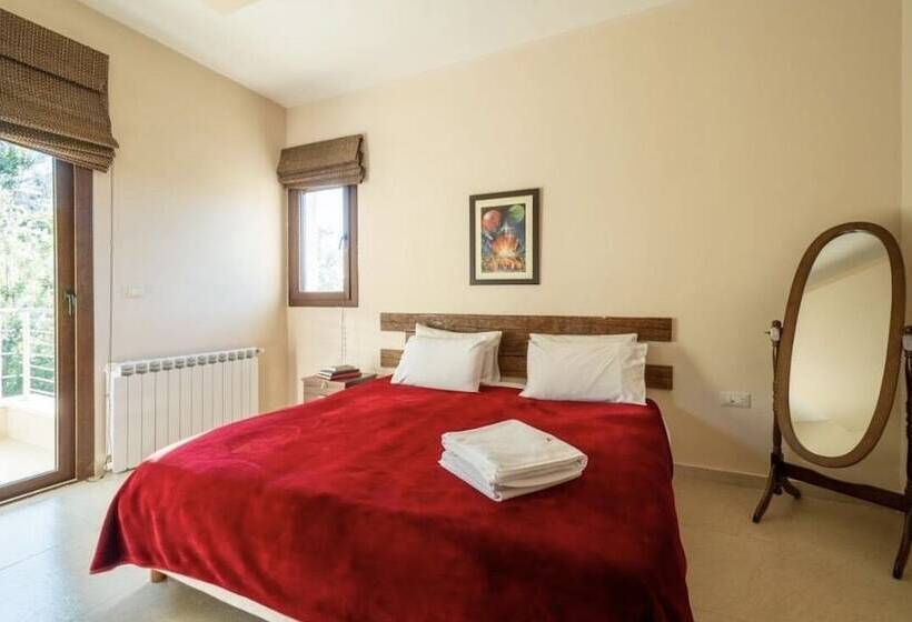 Austria Luxury Apartments, Faraya