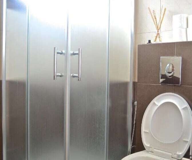 Austria Luxury Apartments, Faraya