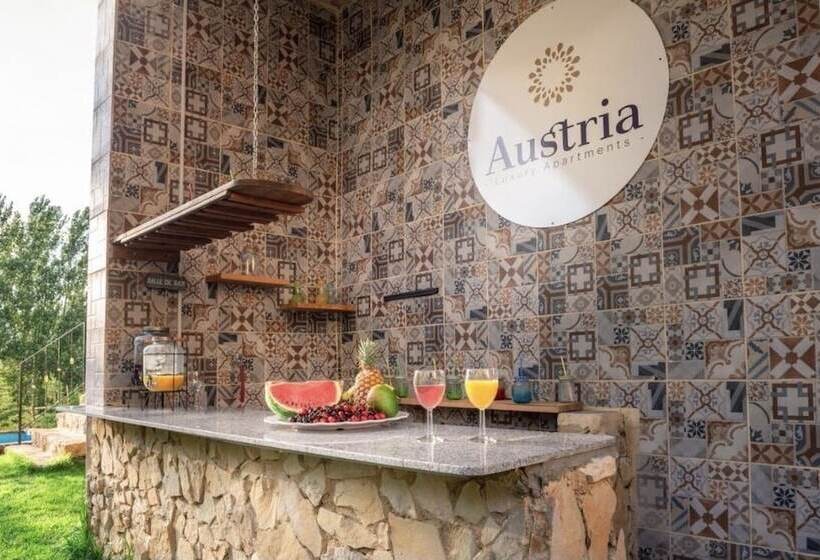 Austria Luxury Apartments, Faraya