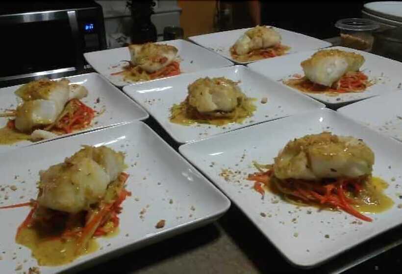 住宿加早餐  Holliday House Strasburg