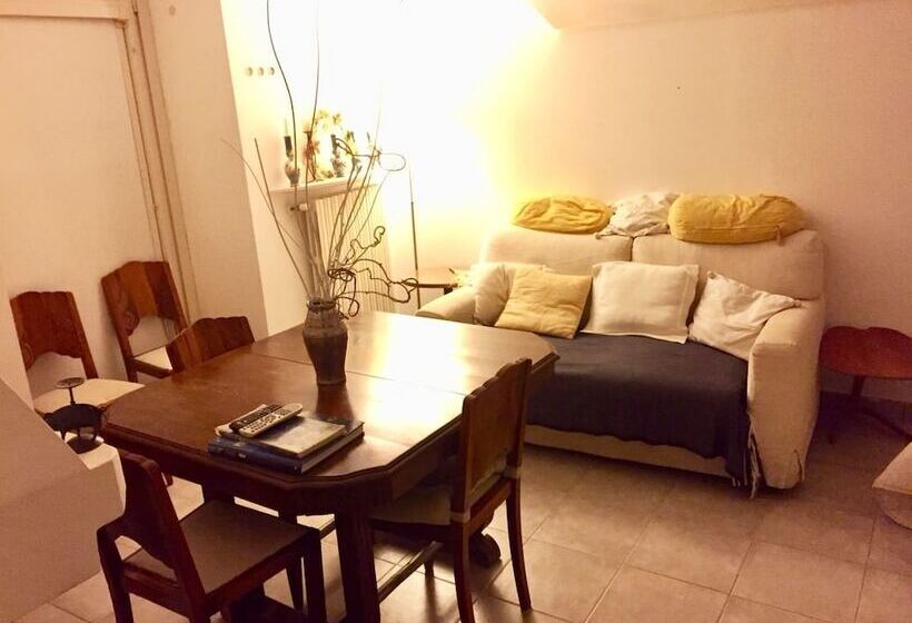 تختخواب و صبحانه Levante Rooms