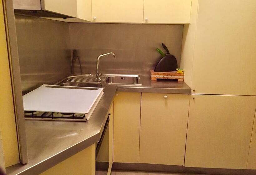 تختخواب و صبحانه Levante Rooms