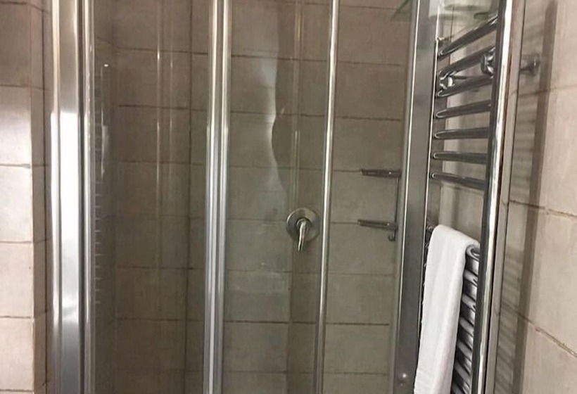 تختخواب و صبحانه Levante Rooms