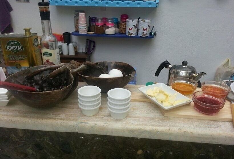 Cemil Ipekci Pension