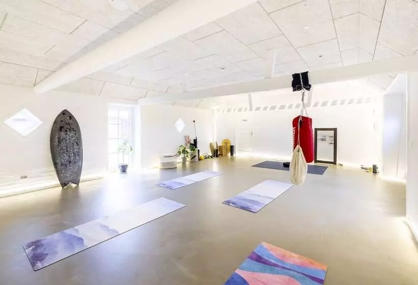 Drivethru Bed & Breakfast Hvide Sande