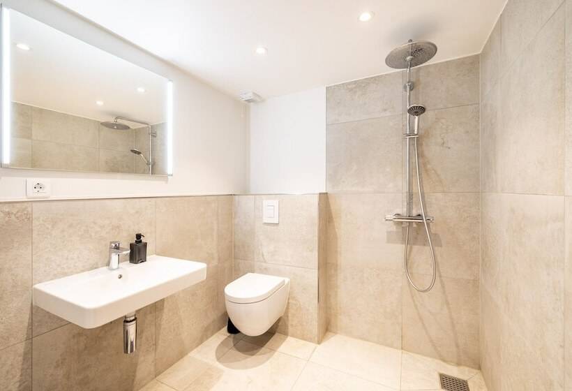 Drivethru Bed & Breakfast Hvide Sande