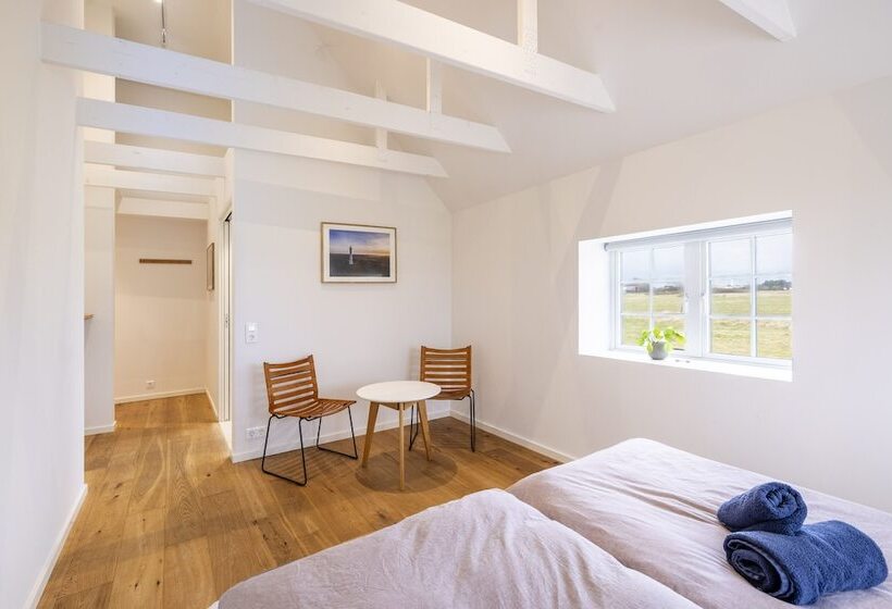 Drivethru Bed & Breakfast Hvide Sande