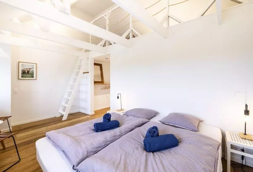 Drivethru Bed & Breakfast Hvide Sande