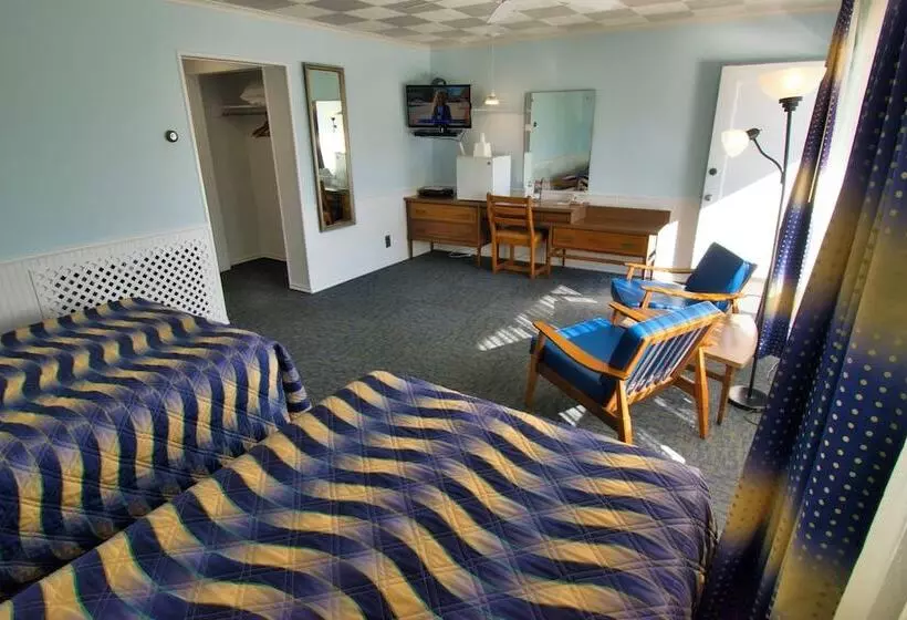Harborside Motel