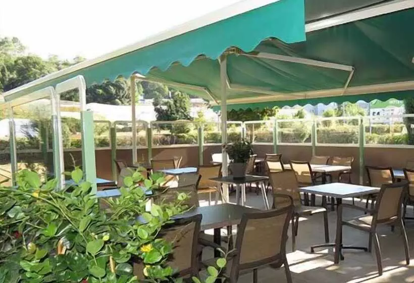 Hotelli Abbys Hôtel