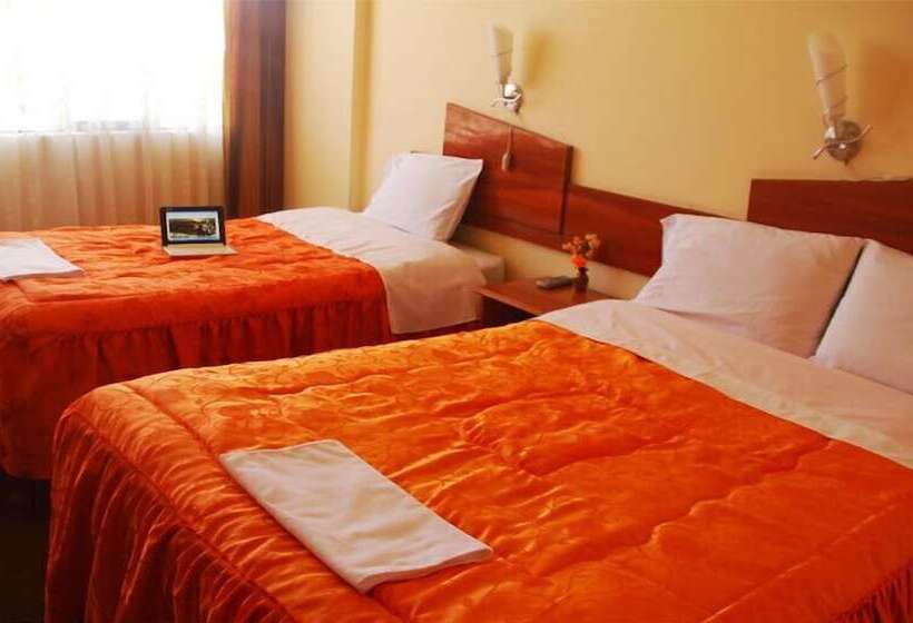 ホテル America Inn Puno