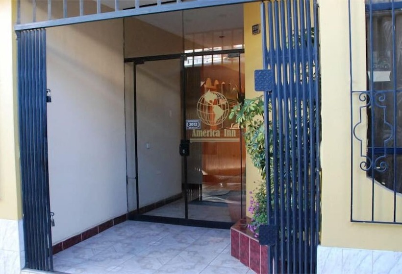 ホテル America Inn Puno