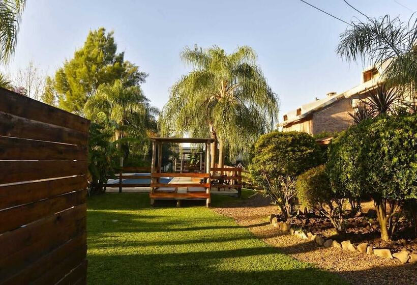 Hotel Cabañas Altos De Artalaz