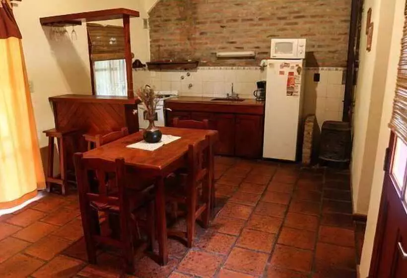 ホテル Cabañas Altos De Artalaz