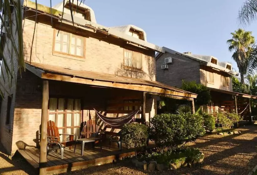 ホテル Cabañas Altos De Artalaz