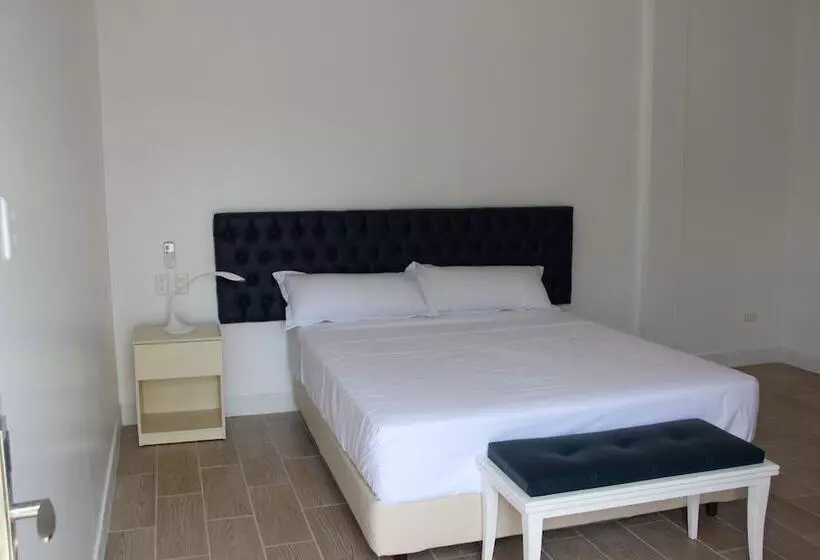 Hotelli City Plaza Salinas