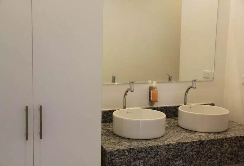 Hotelli City Plaza Salinas