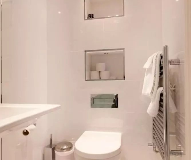 ホテル Dbs Serviced Apartments   The Delven