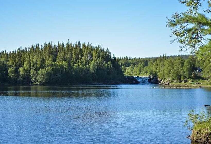 בית מלון כפרי Enaforsholm Fjällgård