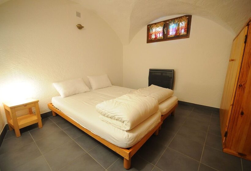 ホテル Gite La Mouree