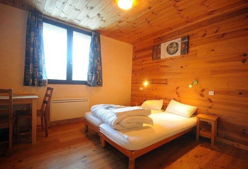 ホテル Gite La Mouree