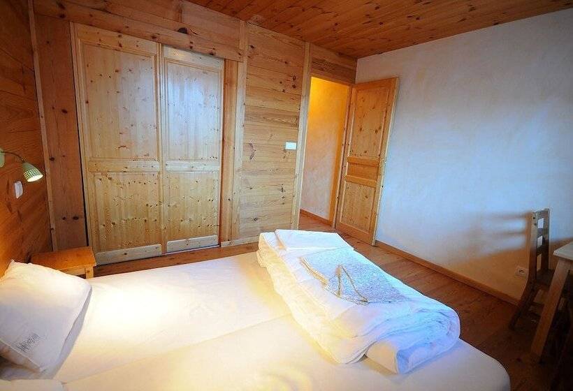 ホテル Gite La Mouree