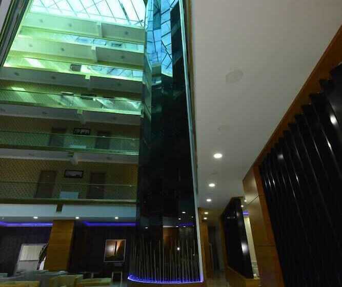 هتل Grand Surmely Business