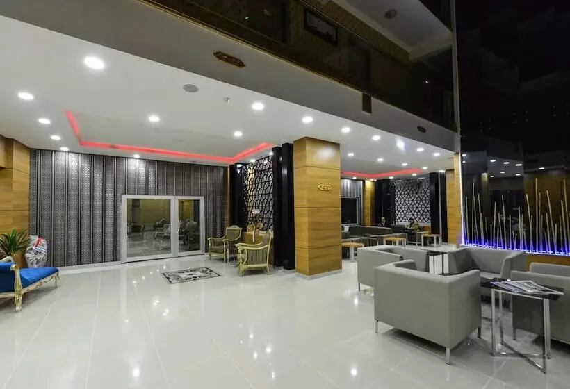 ホテル Grand Surmely Business