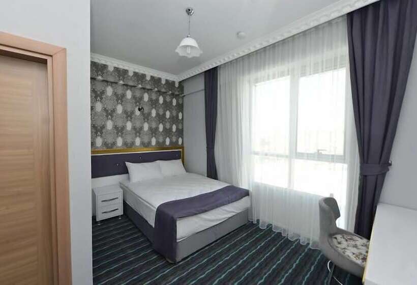 هتل Grand Surmely Business