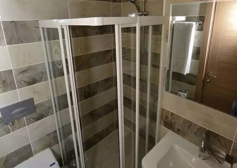 ホテル Grand Surmely Business