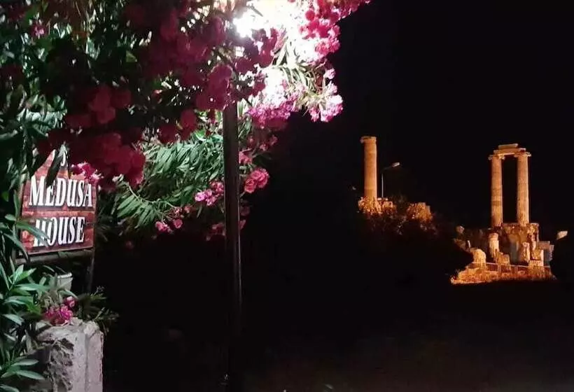 Hotelli Medusa House Boutique