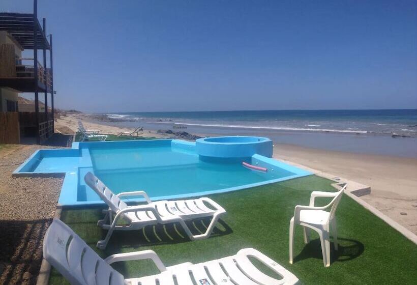 ホテル Punta Sol Departamentos