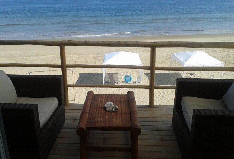 ホテル Punta Sol Departamentos