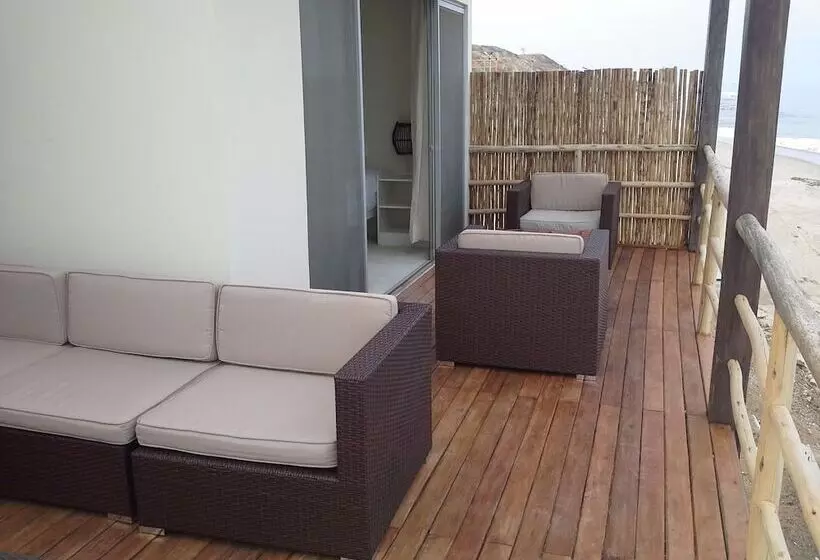 ホテル Punta Sol Departamentos