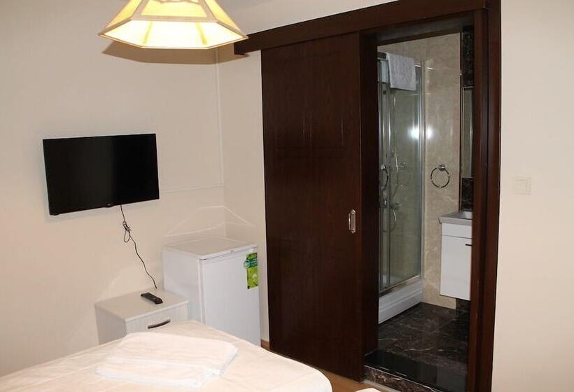 فندق Tuzcuoglu Pansiyon