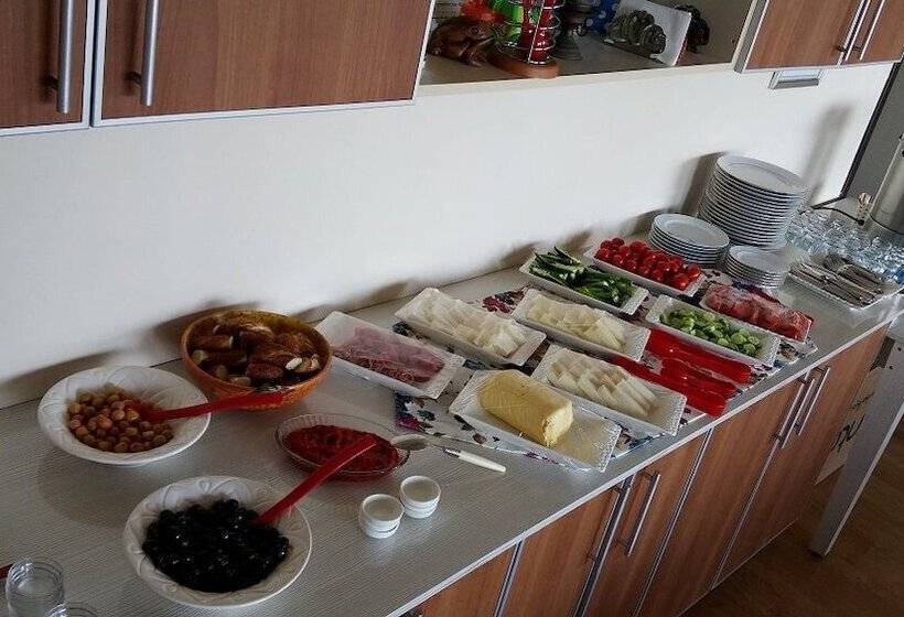 فندق Tuzcuoglu Pansiyon