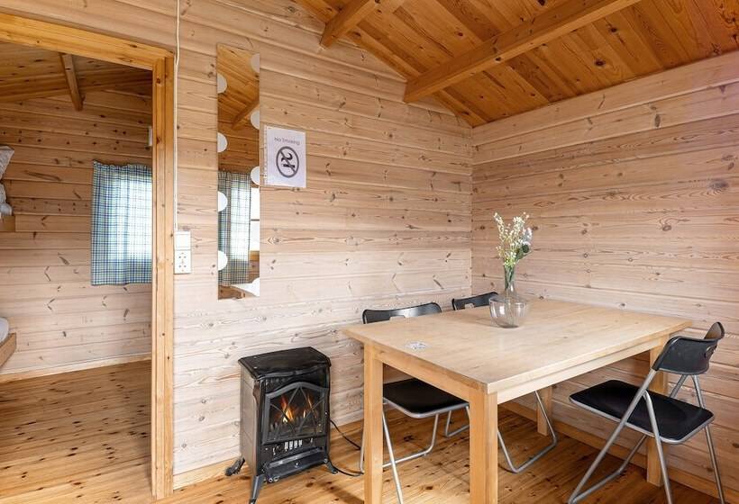 בית מלון כפרי Ulvik Camping