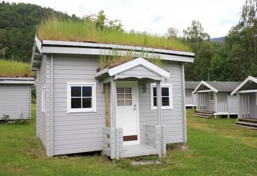 Hotelli Ulvik Camping